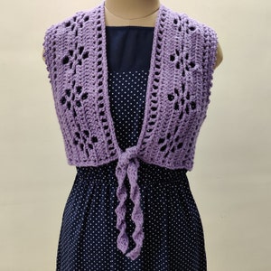 Crochet lacy filet crochet vest pattern. Boho Vest with fringes, easy quick crochet pattern. Crochet summer vest top for women. Medium weight red heart super saver vest. Crochet top for women, cardigan vest pattern.
