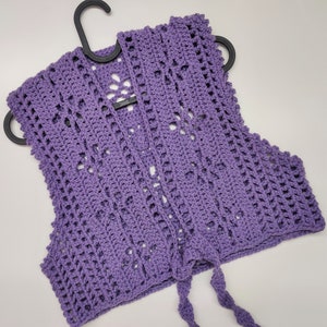 Crochet lacy filet crochet vest pattern. Boho Vest with fringes, easy quick crochet pattern. Crochet summer vest top for women. Medium weight red heart super saver vest. Crochet top for women, cardigan vest pattern.