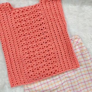 Crochet easy top pattern with cotton yarn. Easy quick crochet tee pattern. Crochet lacy vest. Crochet top for women all sizes. beginner crochet. Womens lacy blouse fits well chic trendy design. Peach yarn soft