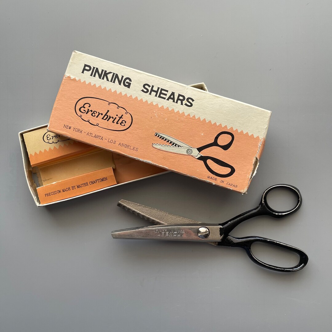 Vintage Kleencut Pinking Shears With Everbrite Box Beautiful Old Things