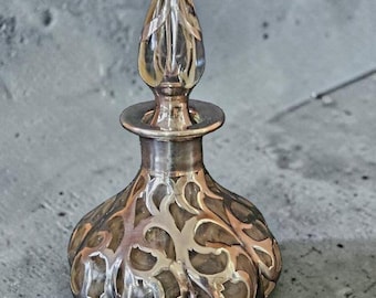 Antique Art Nouveau 8-Lobed Glass Perfume Bottle with Silver Overlay c.1895