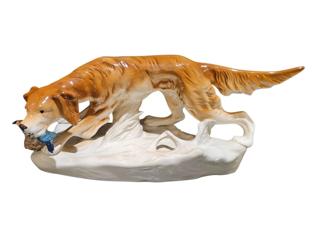 Royal Dux Czechoslovakia 306/1 Hunting Dog With Prey - Art Deco