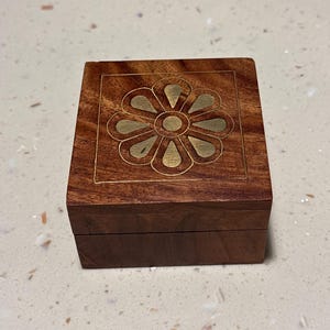 1980&#39;s Wooden Trinket Box