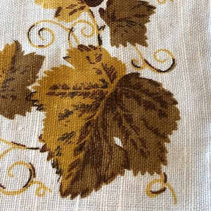 1970’s Grape Leaf Design Linen Tea Towel