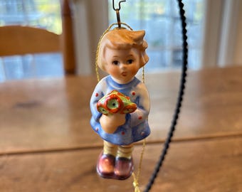 M. J. Hummel julgransprydnad i porslin