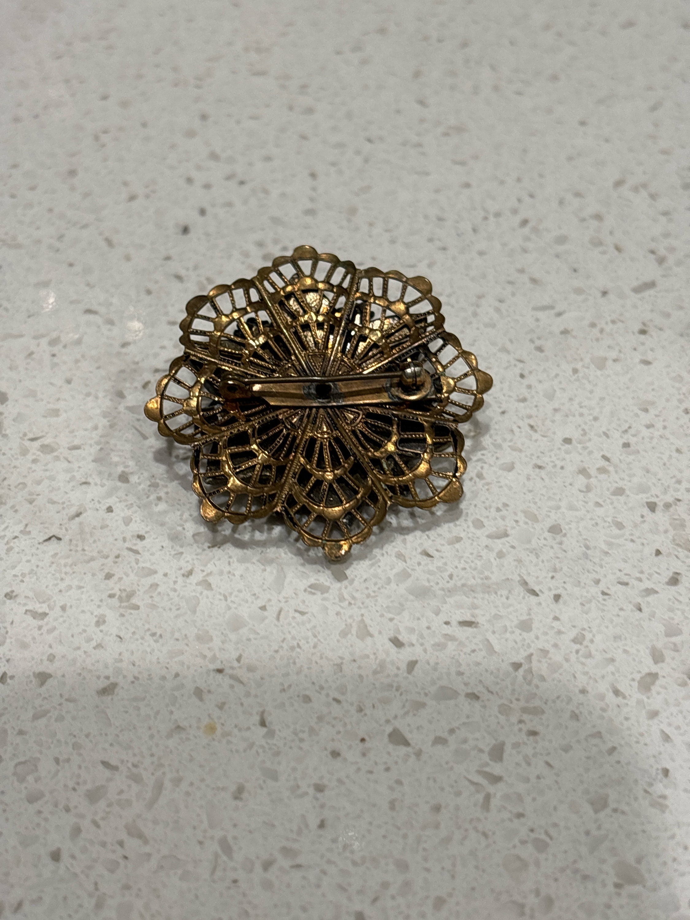 Broche Vintage Noeud Perles Verre Blanc Métal Doré - Bijou Ancien Style F1