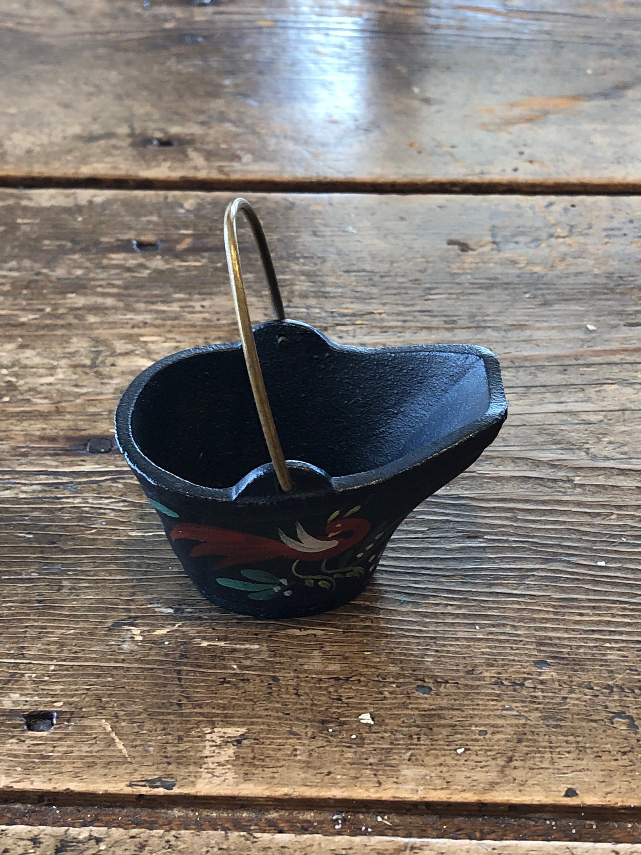 9 Piece Set of Vintage Miniature Cast Iron Pots, Scuttle Bucket, Pans,  Ceramic Pitcher & Bowl, Decorative Kitchen Shelf With Accessories 