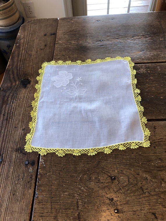Vintage  Linen  Handkerchief with Crocheted Edging - image 2