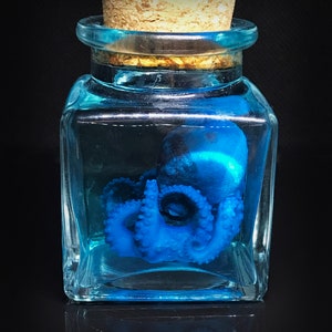 Cute BLUE baby octopus in a jar - Rare! Curiosity - Steampunk décor -Unique gift-  Cruelty free - Oddity- Wet specimen