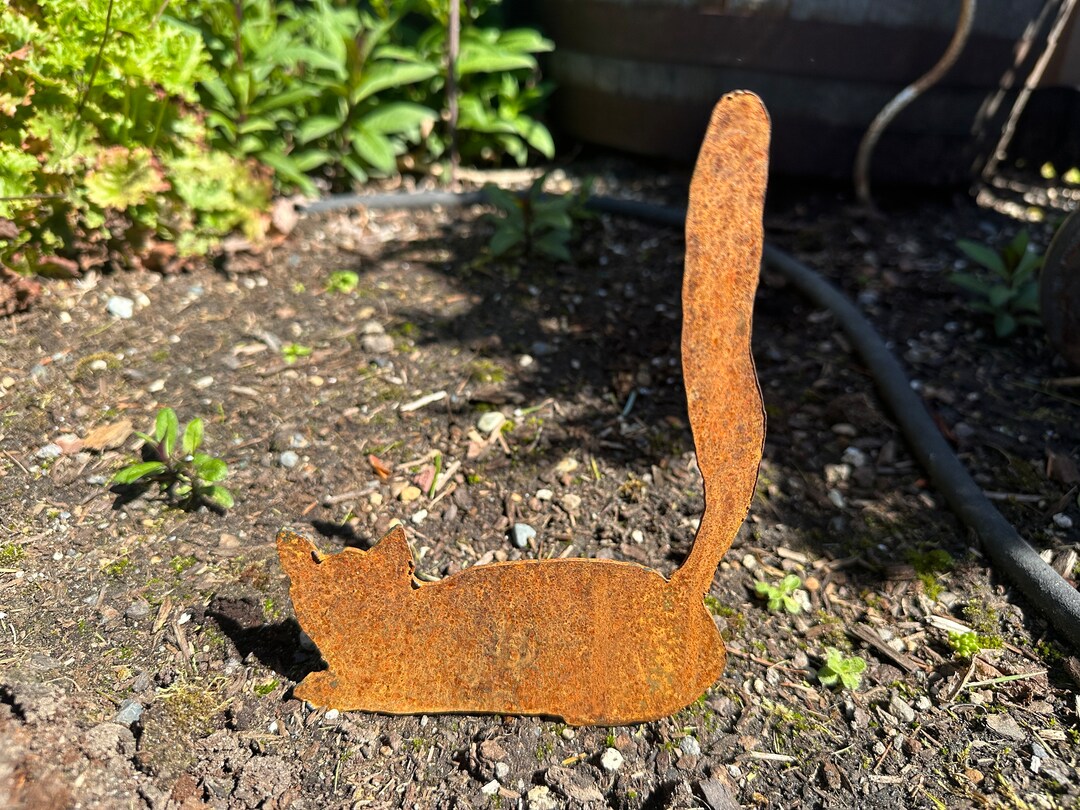 Small Rusty Metal Crouching Cat Yard Art - Etsy