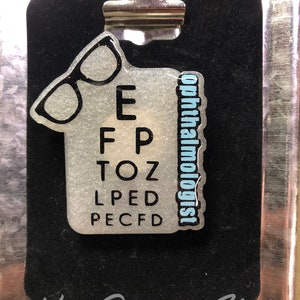 Optometry Badge Reel, Ophthalmologist Badge Pull, Ophthalmology ID holder, Optometry Magnet