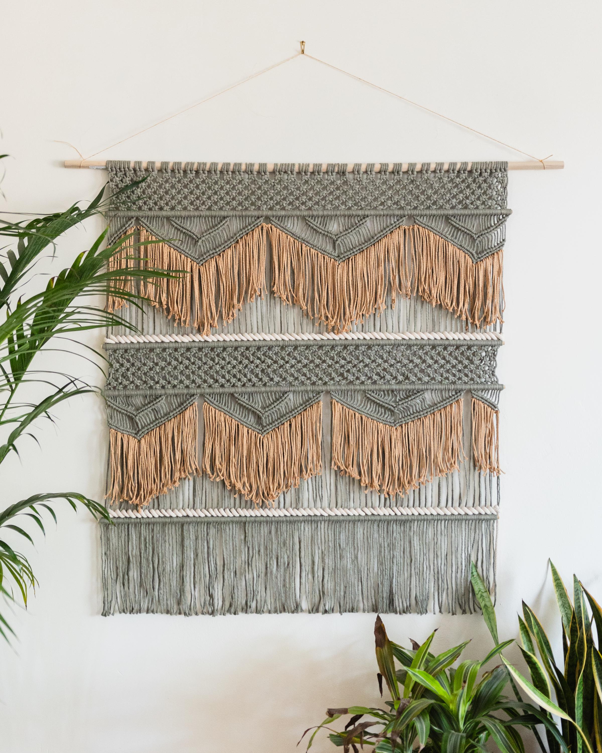 Large Macrame Wall Hanging - Etsy