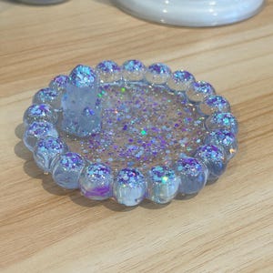 Portagioie Purple Haze con supporto per anello in geode di cristallo acrilico, grazioso espositore e decorazione per la casa