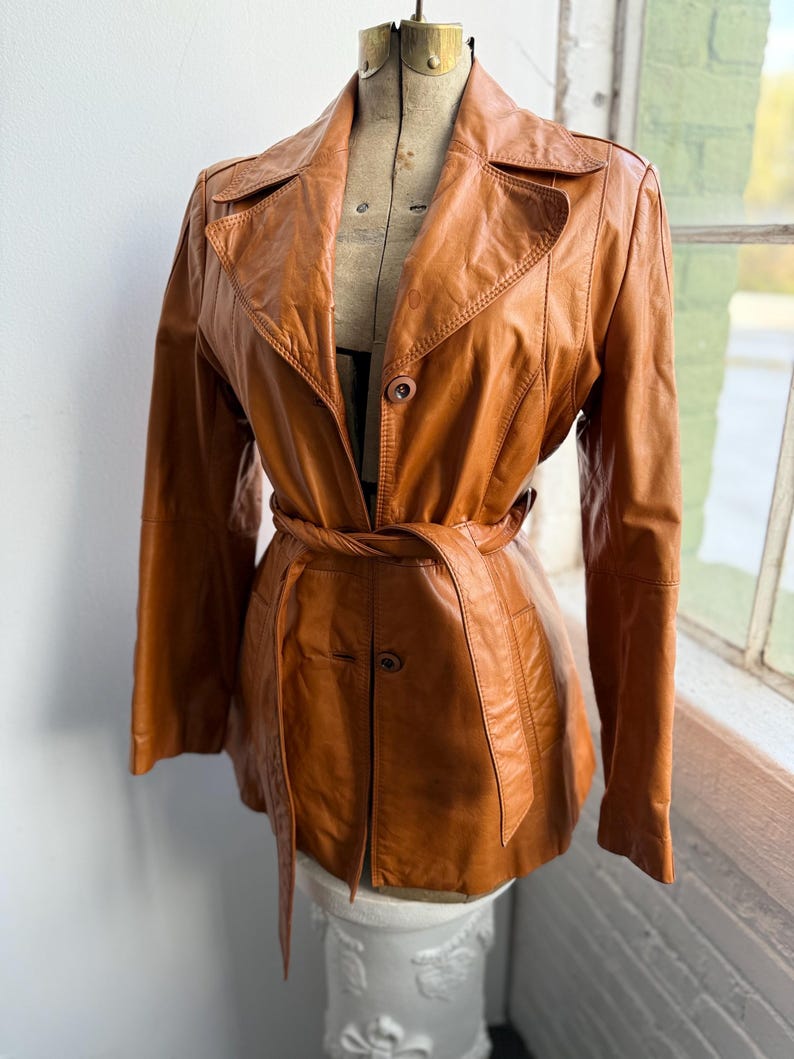 Women's Vintage Tan Leather Jacket M
