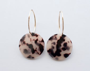 Olivia Hoop Earrings - Blonde Tortoise (14k Gold Filled)