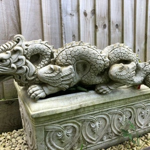 Reconstituted stone chinese dragon statue | vintage mythical garden ornament outdoor