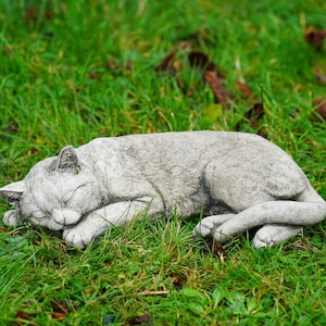 Resting Cat Large Stone Statue | Outdoor Garden Ornament British Made Sculpture Kitten Pet Gift