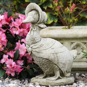 Jemima puddle duck statue | beatrix potter reconstituted stone garden ornament