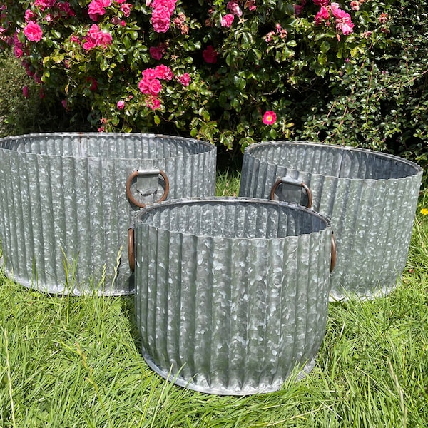 Galvanised zinc half dolly tub | set or 1 garden trough ribbed pot planter decor