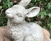 Reconstituted stone bunny rabbit statue vintage finish concrete garden ornament Outdoor
