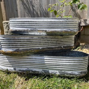 Conjunto ou 1 vaso longo de zinco galvanizado lavado de branco | vaso de jardim com nervuras