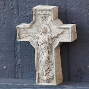 Jesus on the cross stone hanging plaque christian statue religious garden decor