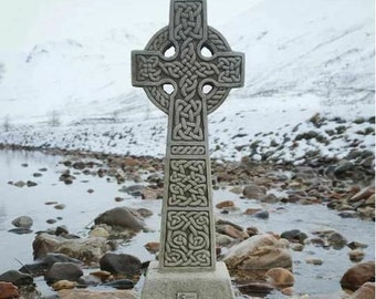 Croix celtique grande statue | ornement de jardin en béton britannique en pierre reconstituée