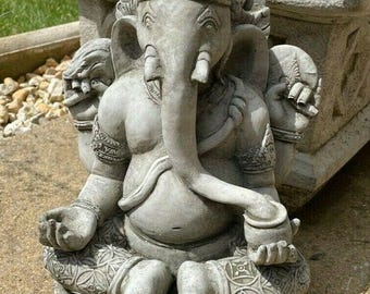 Estatua de jardín de piedra oriental de Ganesh / Adorno de Buda reconstituido para exteriores