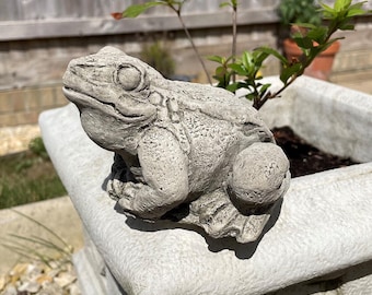 Statua da giardino in pietra a forma di rana / scultura di animale da esterno, ornamento a forma di rospo, decorazione da giardino