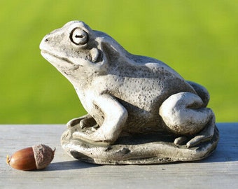 Cement Frog Pair Figurine Grey Cement Frog Pair Figurine Grey