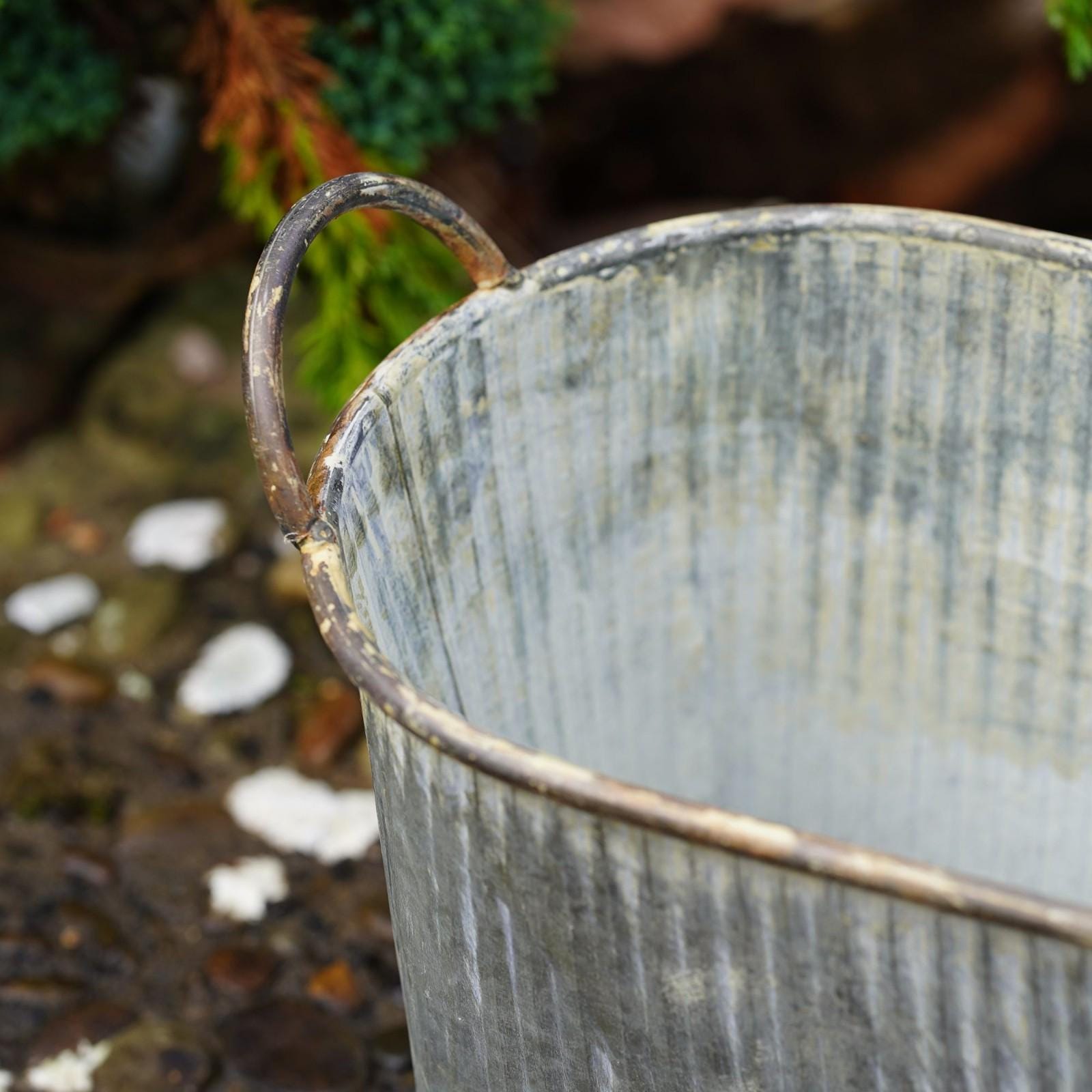 Zinc Metal Flower Pot Ribbed Planter With Handles Outdoor Garden ...
