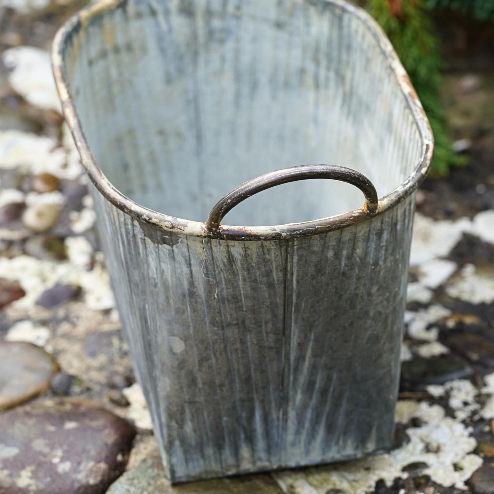 Zinc Metal Flower Pot Ribbed Planter With Handles Outdoor Garden ...