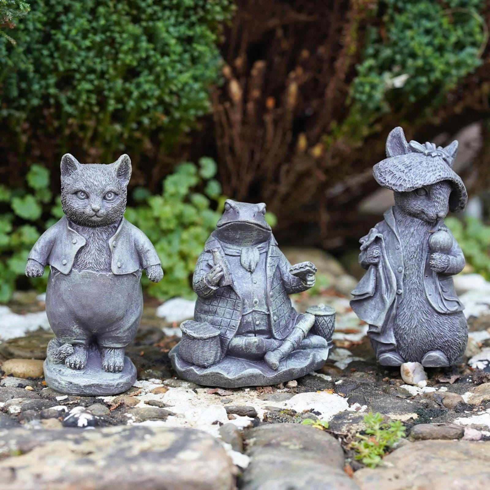 Winnie the pooh garden statue - Etsy 日本