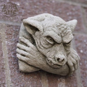 Hanging gremlin stone statue | gargoyle sprite outdoor decoration garden ornament British Gift
