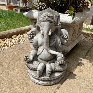 Oriental ganesh stone garden statue | reconstituted outdoor buddha ornament