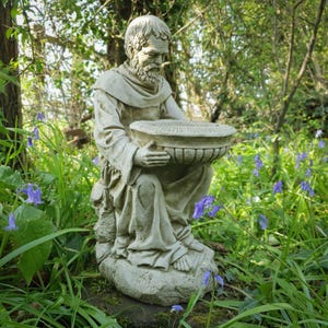 St Francis Stone Birdfeeder Statue | Handmade Garden Ornament | Reconstituted Stone | Rustic Outdoor Decor | Vintage Finish