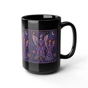 Mystische Engel Schwestern Tasse | Engel Sophie & Elsbeth | Lila Himmlischer Mond Sterne Boho Artwork Tasse | Schwarze Keramik Kaffeetasse Bild 14