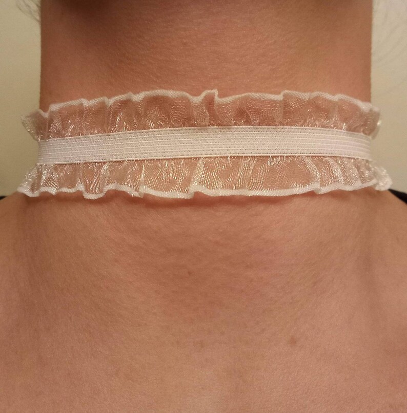 pastel goth frilly women/'s collar hippie White lace ruffle stretch boho elegant girly sexy fancy garter style choker wedding