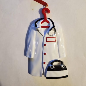 Personalized Doctor&#39;s Coat Christmas Ornament, Ornaments for Doctors, Ornaments for Medical Graduates, Handwritten Personalized Ornaments