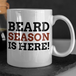 ¡La temporada de barba ya está aquí! Funny Beard Mug 11oz 330ml Movember Ideas de regalo, tazas de vello facial para papá, hermano y novio