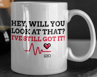 Ce l'ho ancora! Divertente Tazza di chirurgia a cuore aperto 11oz 330ml / Idee regalo per insufficienza cardiaca / Tazze di bypass cardiaco