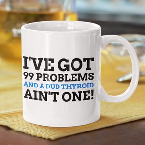 Lustige Schilddrüse Tasse 11oz 330ml | Schilddrüsenektomie Geschenkideen | Schilddrüsenkrebs Tasse | Schilddrüsenentfernung Geschenke