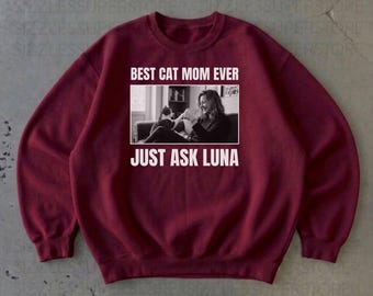 Custom Cat Mom Fist Bump T-Shirt Personalized Cat Mother Sweatshirt #00005