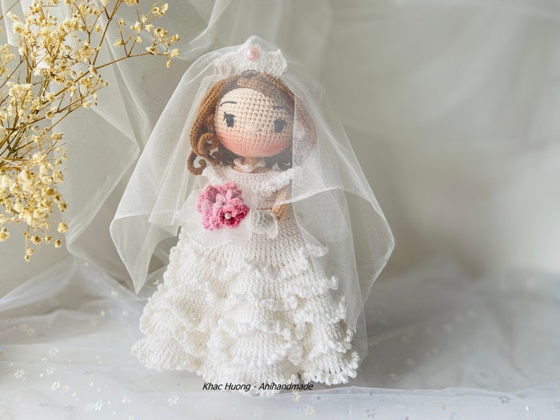 Patrón de muñeca de novia a crochet, Muñeca FARRAH (PDF inglés/alemán/español/francés/portugués) imagen 10