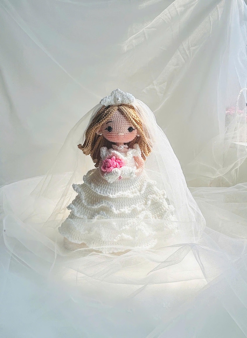 Patrón de muñeca de novia a crochet, Muñeca FARRAH (PDF inglés/alemán/español/francés/portugués) imagen 11