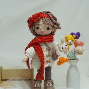 かぎ針編みのルビー人形のパターン、風船を持った冬の女の子の編みぐるみ（PDFパターン） 画像 6