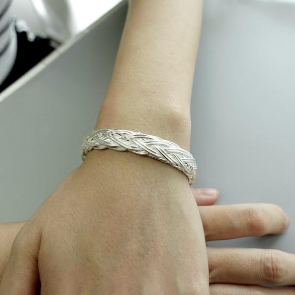 Cufflets - Etsy