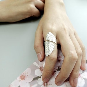 Karen Hill Tribe Leaf Wrapped Band Ring, Handmade Thai Silver Ring, Minimalist Modern Pure Silver Ring, Stacked Boho Silver Jewlery For Her