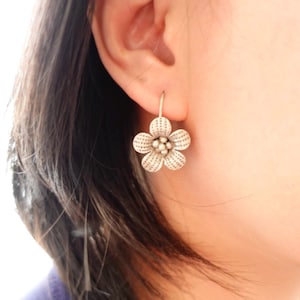 Silver Flower Earrings, Thailand Hill Tribe, Artisan Jewelry, Karen Hill Tribe Silver,