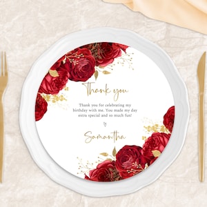 Roter und goldener Platztellereinsatz, Geburtstagsblumenplatzteller, Quinceanera-Platzteller, rote Rosen, bearbeitbare Vorlage, FL11